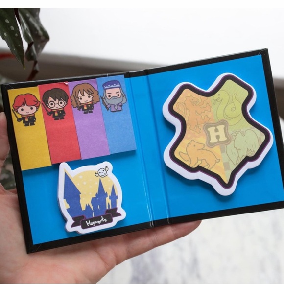 New Harry Potter Sticky Note Set - Picture 3 of 12
